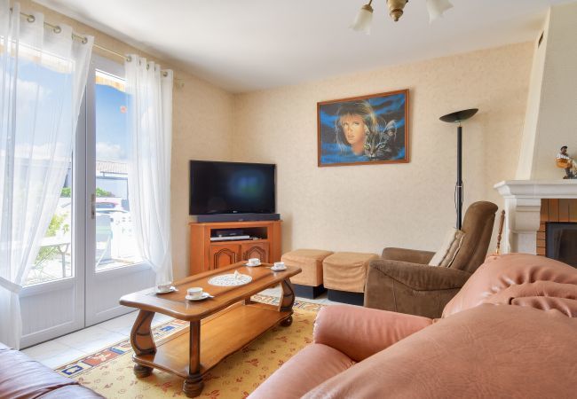 Ferienhaus in Bretignolles-sur-Mer - Familienhaus für 8 Personen, 750m bis zum Strand Ferienhaus in Bretignolles-sur-Mer - Familienhaus für 8 Personen, 750m bis zum Strand