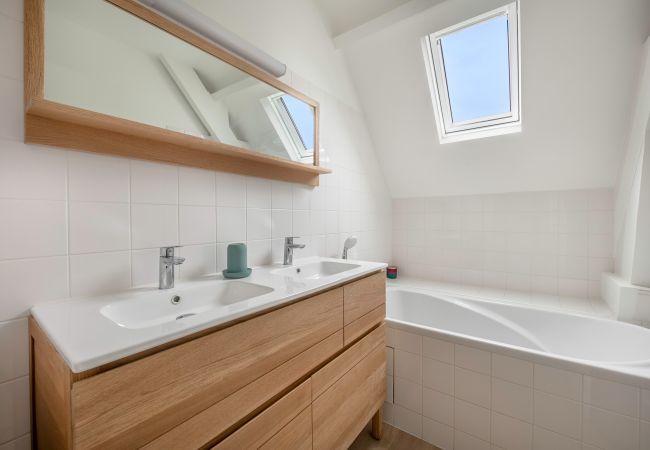 Ferienhaus in Piriac-sur-Mer -  Haus für 8 - Beheiztes Schwimmbad - 100 m vom Strand entfernt Ferienhaus in Piriac-sur-Mer -  Haus für 8 - Beheiztes Schwimmbad - 100 m vom Strand entfernt