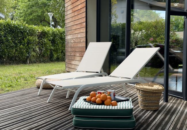 Ferienhaus in Andernos-les-Bains - 950 m zum Strand – Architektenhaus 4 Erw. – 4 Kinder Ferienhaus in Andernos-les-Bains - 950 m zum Strand – Architektenhaus 4 Erw. – 4 Kinder