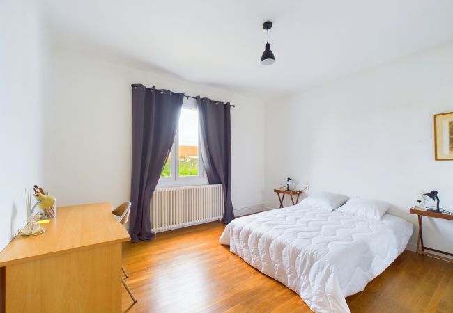 Ferienhaus in Les Sables-d´Olonne -  Haus mit ruhigem Garten für 6 Personen Ferienhaus in Les Sables-d´Olonne -  Haus mit ruhigem Garten für 6 Personen