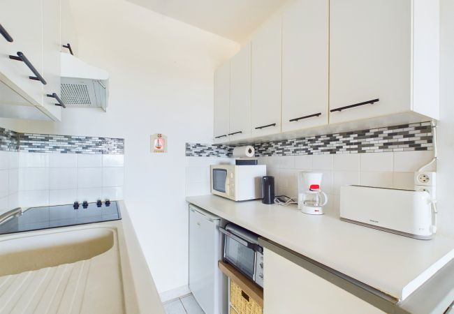 Ferienwohnung in St. Hilaire de Riez - Wohnung für 4- Loggia Meerblick- 250m von Strand Ferienwohnung in St. Hilaire de Riez - Wohnung für 4- Loggia Meerblick- 250m von Strand