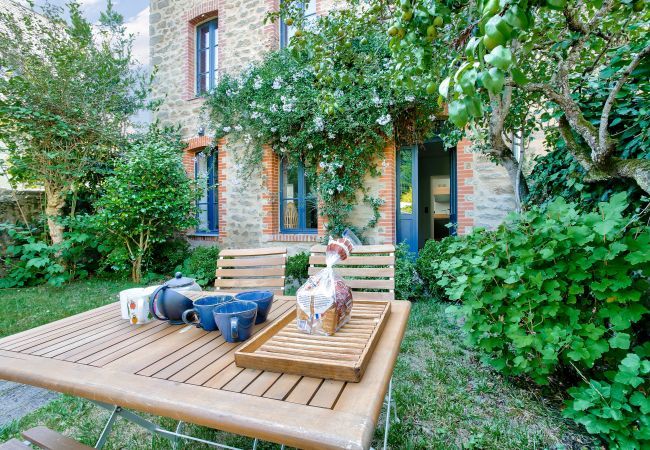 Ferienhaus in Dinard -  50 m vom Strand entfernt - Hübsches Haus für 8 Ferienhaus in Dinard -  50 m vom Strand entfernt - Hübsches Haus für 8