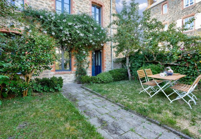 Ferienhaus in Dinard -  50 m vom Strand entfernt - Hübsches Haus für 8 Ferienhaus in Dinard -  50 m vom Strand entfernt - Hübsches Haus für 8