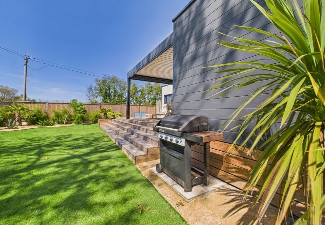 Chalet in Saint-Gilles-Croix-de-Vie - Chalet für 6- Beheizter Pool das ganze Jahr über Chalet in Saint-Gilles-Croix-de-Vie - Chalet für 6- Beheizter Pool das ganze Jahr über