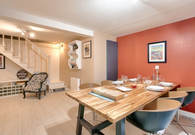 Ferienhaus in Dinard - 400m vom Strand entfernt, altes Haus für 4 Ferienhaus in Dinard - 400m vom Strand entfernt, altes Haus für 4