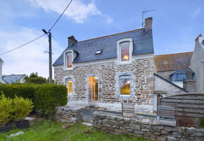 Ferienhaus in Penmarch - Haus für 5 bis 50 m vom Meer entfernt Ferienhaus in Penmarch - Haus für 5 bis 50 m vom Meer entfernt