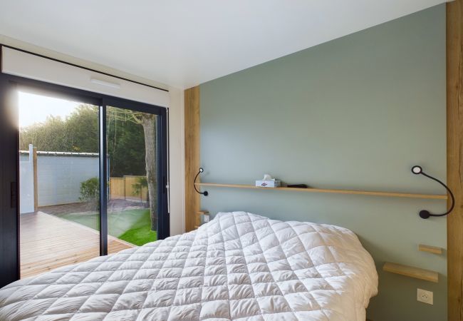 Chalet in Saint-Gilles-Croix-de-Vie - Les Voiles Blanches, Chalet mit Pool für 8 Personen Chalet in Saint-Gilles-Croix-de-Vie - Les Voiles Blanches, Chalet mit Pool für 8 Personen