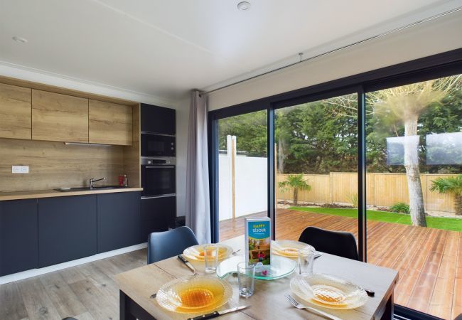 Chalet in Saint-Gilles-Croix-de-Vie - Les Voiles Blanches, Chalet mit Pool für 8 Personen Chalet in Saint-Gilles-Croix-de-Vie - Les Voiles Blanches, Chalet mit Pool für 8 Personen