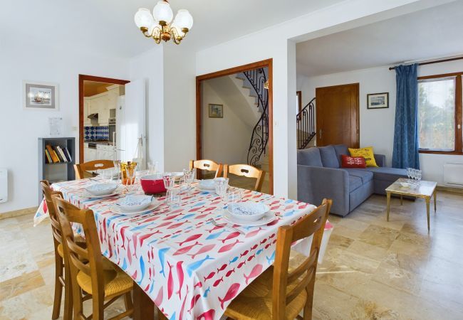 Ferienhaus in Fouesnant - Großes Einfamilienhaus, 10 Minuten vom Strand entfernt Ferienhaus in Fouesnant - Großes Einfamilienhaus, 10 Minuten vom Strand entfernt