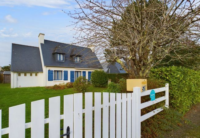 Ferienhaus in Fouesnant - Großes Einfamilienhaus, 10 Minuten vom Strand entfernt Ferienhaus in Fouesnant - Großes Einfamilienhaus, 10 Minuten vom Strand entfernt