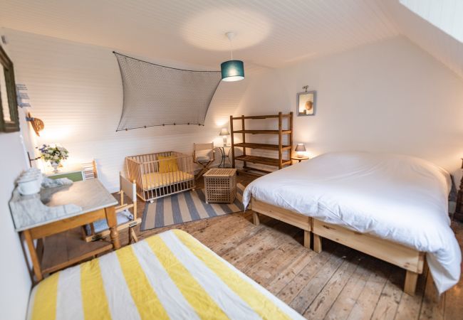 Ferienhaus in Treffiagat - 50 m vom Strand entfernt – Haus für 6 mit Garten Ferienhaus in Treffiagat - 50 m vom Strand entfernt – Haus für 6 mit Garten