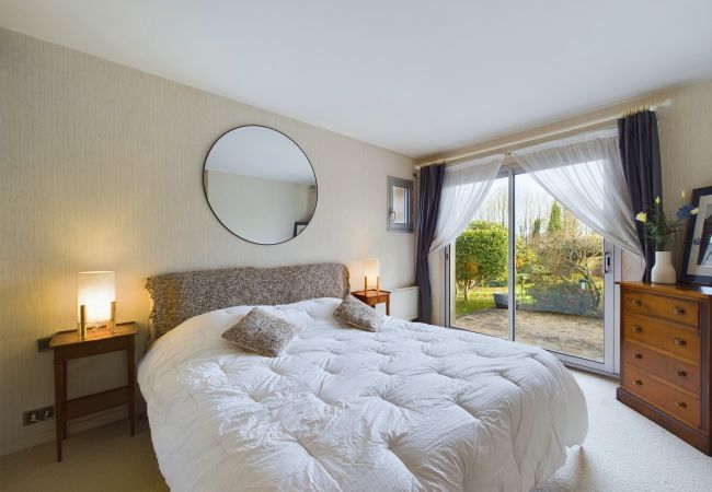 Ferienhaus in Fouesnant - Geräumiges Haus mit großem Garten für 6 Personen Ferienhaus in Fouesnant - Geräumiges Haus mit großem Garten für 6 Personen