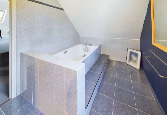 Ferienhaus in Fouesnant - Geräumiges Haus mit großem Garten für 6 Personen Ferienhaus in Fouesnant - Geräumiges Haus mit großem Garten für 6 Personen