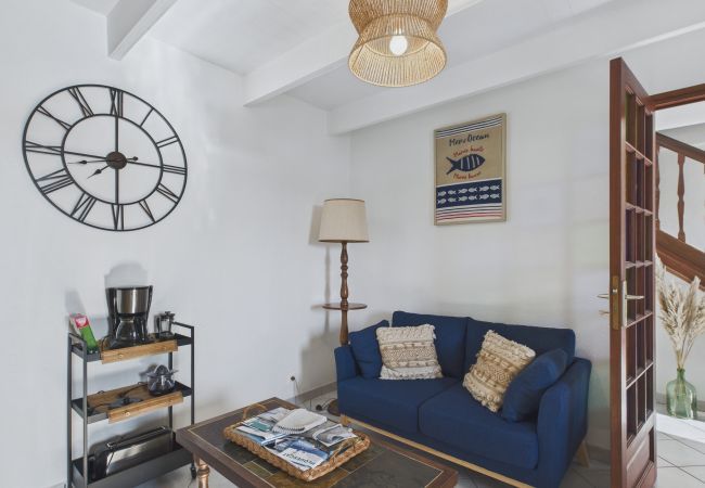 Ferienwohnung in Plouguerneau - Meerblick - Haus mit Garten für 2 Personen Ferienwohnung in Plouguerneau - Meerblick - Haus mit Garten für 2 Personen