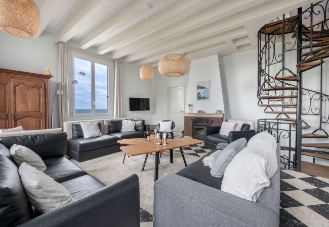 Ferienhaus in Saint-Michel-Chef-Chef - Familienvilla mit Meer - Strandblick für 12 Personen