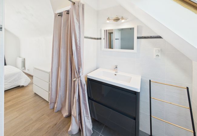 Ferienhaus in Le Guilvinec - Haus mit Veranda für 6, 400 m vom Strand entfernt Ferienhaus in Le Guilvinec - Haus mit Veranda für 6, 400 m vom Strand entfernt
