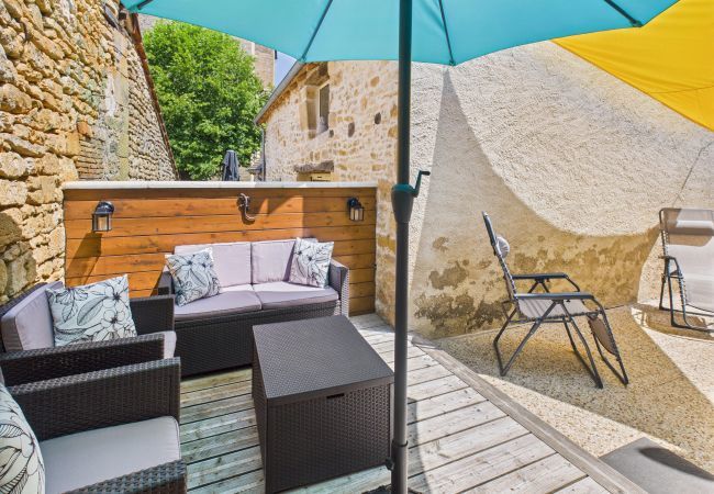 Ferienhaus in Auriac-du-Périgord - Kurzurlaub für 2 in Auriac mit gemütlichem Garten Ferienhaus in Auriac-du-Périgord - Kurzurlaub für 2 in Auriac mit gemütlichem Garten