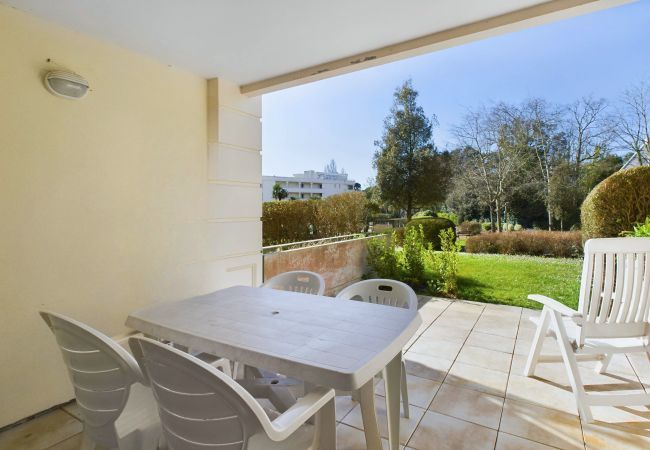 Ferienwohnung in La Baule-Escoublac - Apartment für 4– 450 m Strand, Schwimmbäder  Ferienwohnung in La Baule-Escoublac - Apartment für 4– 450 m Strand, Schwimmbäder