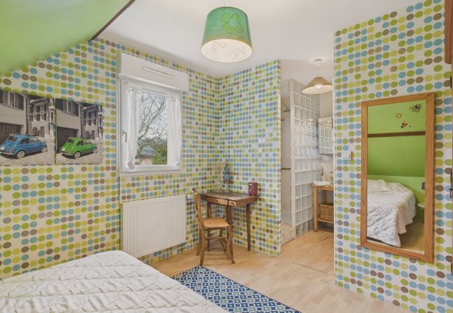 Ferienhaus in Fouesnant - Haus 8 Personen mit großem Garten - Beg Meil Ferienhaus in Fouesnant - Haus 8 Personen mit großem Garten - Beg Meil