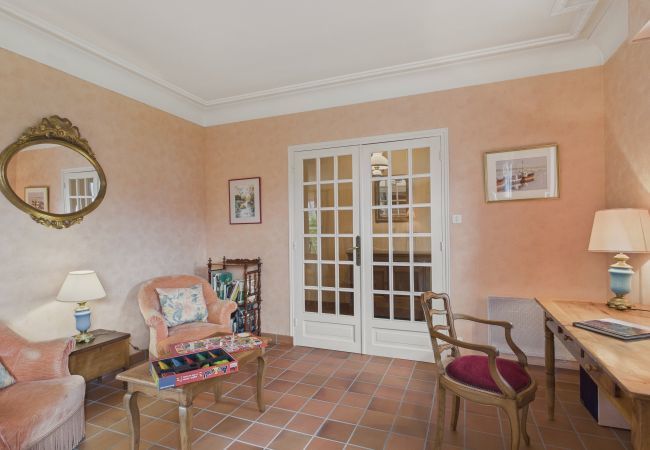 Ferienhaus in Fouesnant - Haus für 6 mit Garten, Zentrum Fouesnant Ferienhaus in Fouesnant - Haus für 6 mit Garten, Zentrum Fouesnant