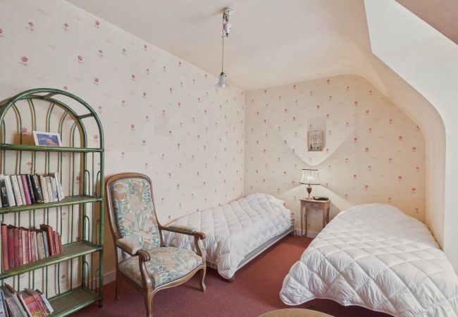 Ferienhaus in Fouesnant - Haus für 6 mit Garten, Zentrum Fouesnant Ferienhaus in Fouesnant - Haus für 6 mit Garten, Zentrum Fouesnant