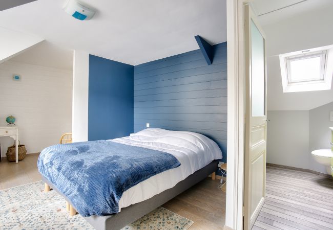 Ferienhaus in Dinard - Ty Glaz - Garten - Veranda - 800m vom Strand entfernt Ferienhaus in Dinard - Ty Glaz - Garten - Veranda - 800m vom Strand entfernt