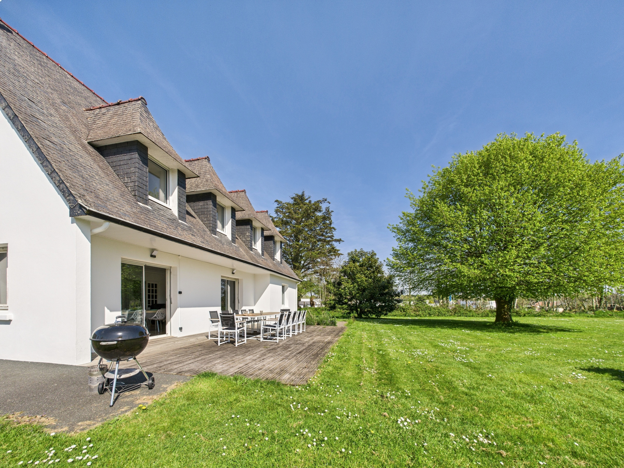  in Concarneau - Modernes Haus für 12, großer Garten, Terrasse