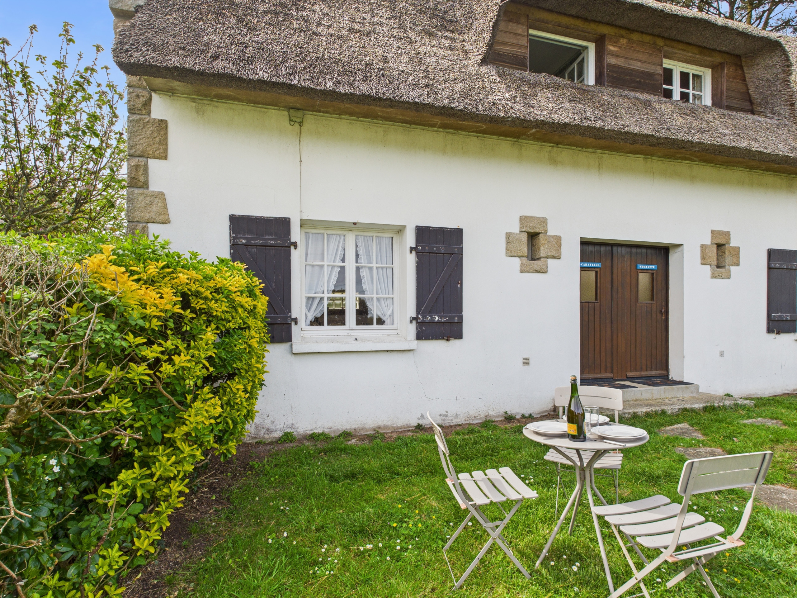  in Le Guilvinec - La Caravelle – Für 3 in einem Reetgedecktes Haus 