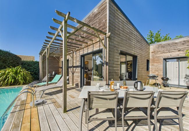 Ferienhaus in Saint-Vincent-sur-Jard - Beheizter Pool, 750m Strand, 4 Erwachsene - 4 Kinder Ferienhaus in Saint-Vincent-sur-Jard - Beheizter Pool, 750m Strand, 4 Erwachsene - 4 Kinder