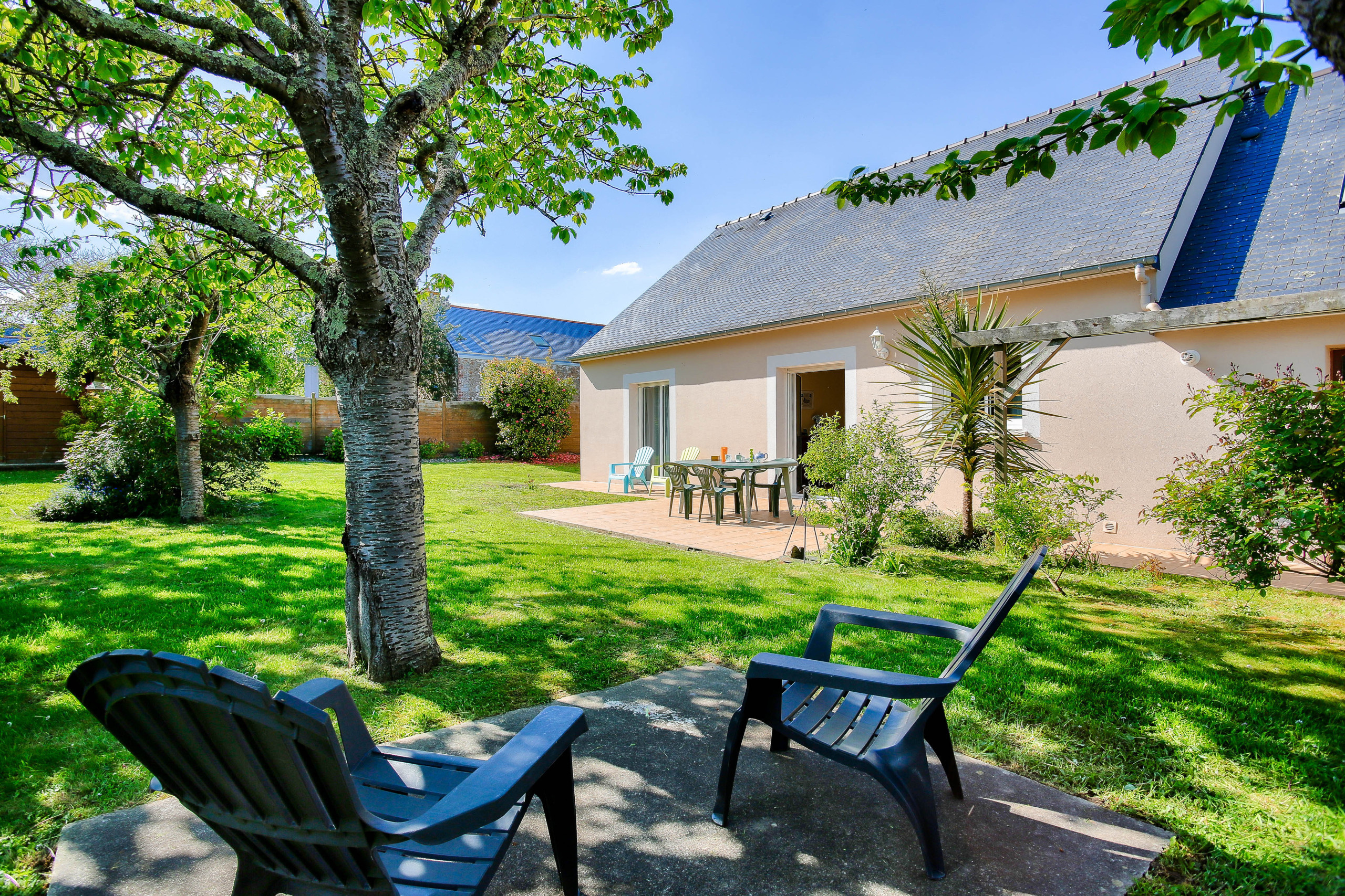  in Pleurtuit - Geräumiges Haus für 4 mit Garten und Terrasse