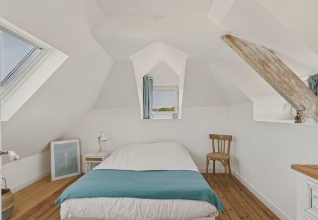 Ferienhaus in Fouesnant - Haus mit Garten für 4 Erwachsene und 2 Kinder Ferienhaus in Fouesnant - Haus mit Garten für 4 Erwachsene und 2 Kinder