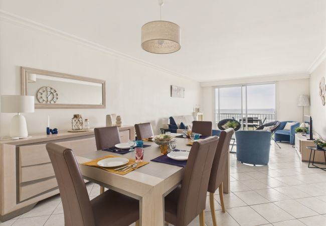 Ferienwohnung in Pornichet - Meerblick - Apartment für 6 - 5 m vom Strand entfernt Ferienwohnung in Pornichet - Meerblick - Apartment für 6 - 5 m vom Strand entfernt