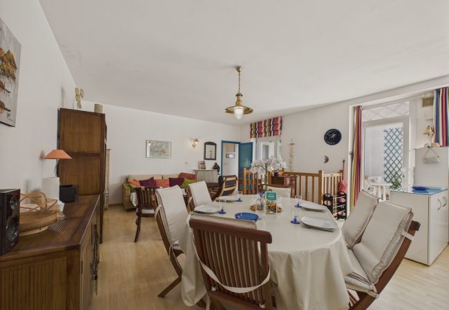 Ferienhaus in Les Sables-d´Olonne - 200 m vom Strand – Zentrale Lage – Innenhof Ferienhaus in Les Sables-d´Olonne - 200 m vom Strand – Zentrale Lage – Innenhof