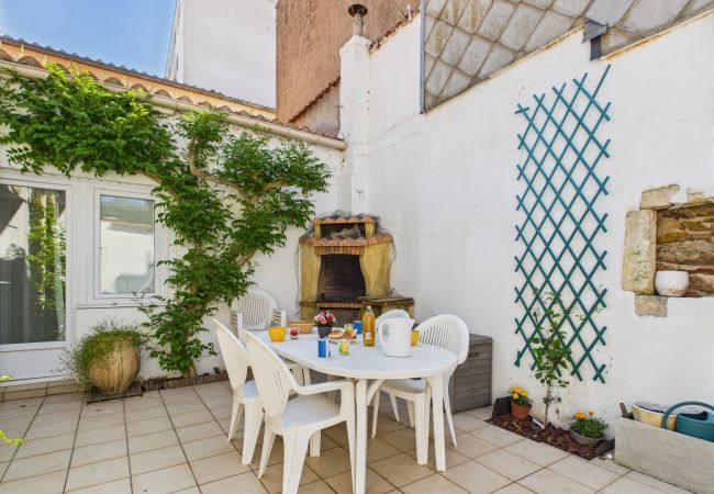 Ferienhaus in Les Sables-d´Olonne - 200 m vom Strand – Zentrale Lage – Innenhof Ferienhaus in Les Sables-d´Olonne - 200 m vom Strand – Zentrale Lage – Innenhof