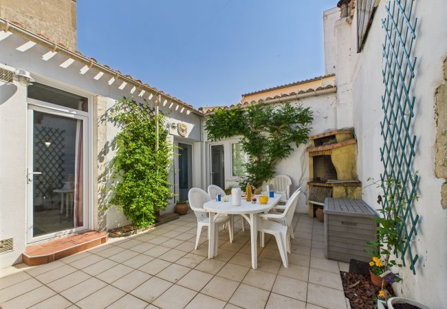 Ferienhaus in Les Sables-d´Olonne - 200 m vom Strand – Zentrale Lage – Innenhof Ferienhaus in Les Sables-d´Olonne - 200 m vom Strand – Zentrale Lage – Innenhof