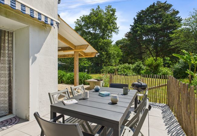 Ferienhaus in Fouesnant - Garten und Terrasse – 4 Erwachsene und 1 Kind Ferienhaus in Fouesnant - Garten und Terrasse – 4 Erwachsene und 1 Kind