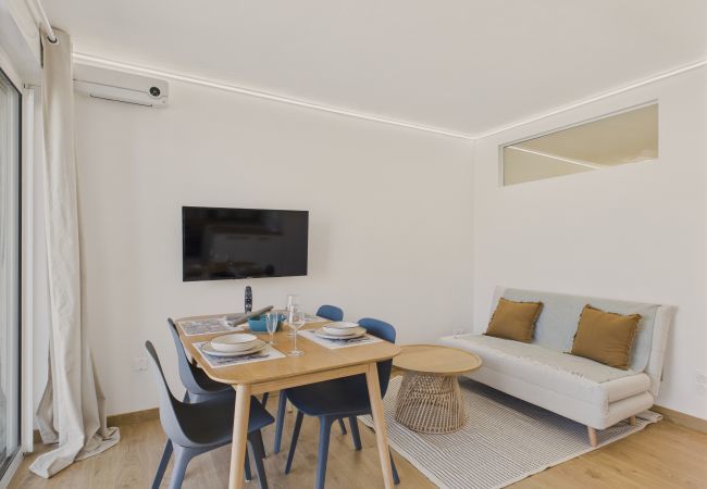 Ferienwohnung in Arzon - Apartment für 2 mit Balkon am Meer
