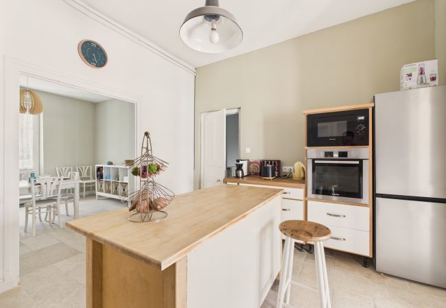 Ferienhaus in Saint-Gilles-Croix-de-Vie - Haus für 6 mit Garten in Zentrumsnähe Ferienhaus in Saint-Gilles-Croix-de-Vie - Haus für 6 mit Garten in Zentrumsnähe