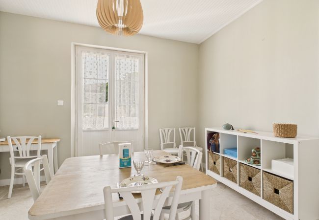 Ferienhaus in Saint-Gilles-Croix-de-Vie - Haus für 6 mit Garten in Zentrumsnähe Ferienhaus in Saint-Gilles-Croix-de-Vie - Haus für 6 mit Garten in Zentrumsnähe