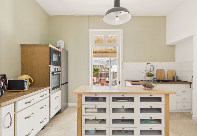 Ferienhaus in Saint-Gilles-Croix-de-Vie - Haus für 6 mit Garten in Zentrumsnähe Ferienhaus in Saint-Gilles-Croix-de-Vie - Haus für 6 mit Garten in Zentrumsnähe