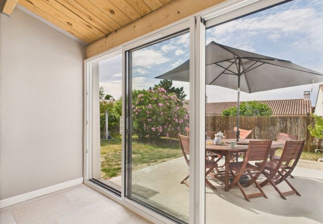 Ferienhaus in Saint-Gilles-Croix-de-Vie - Haus für 6 mit Garten in Zentrumsnähe Ferienhaus in Saint-Gilles-Croix-de-Vie - Haus für 6 mit Garten in Zentrumsnähe