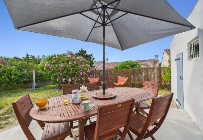 Ferienhaus in Saint-Gilles-Croix-de-Vie - Haus für 6 mit Garten in Zentrumsnähe Ferienhaus in Saint-Gilles-Croix-de-Vie - Haus für 6 mit Garten in Zentrumsnähe