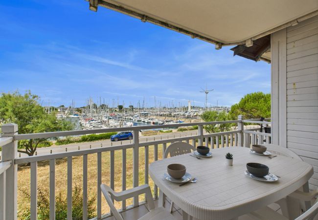 Ferienwohnung in Arzon - Hafenblick – 400 m zum Strand –  Für 2