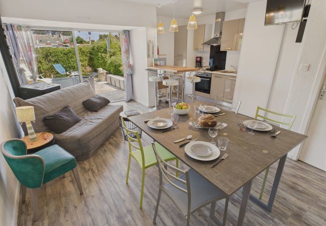 Ferienwohnung in Ile Tudy - 200 m vom Strand – 2 Erwachsene und 2 Kinder Ferienwohnung in Ile Tudy - 200 m vom Strand – 2 Erwachsene und 2 Kinder