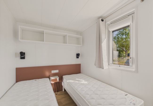 Chalet in Saint-Gilles-Croix-de-Vie - Chalet mit Pool für 4 Erwachsene / 2 Kinder Chalet in Saint-Gilles-Croix-de-Vie - Chalet mit Pool für 4 Erwachsene / 2 Kinder