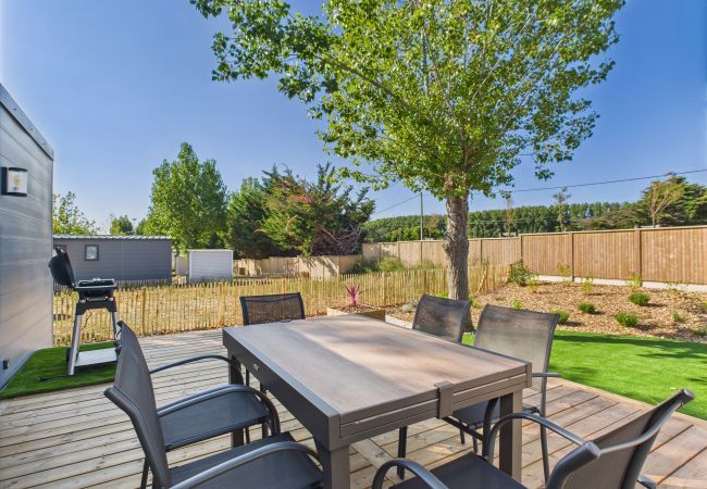 Chalet in Saint-Gilles-Croix-de-Vie - Chalet mit Pool für 4 Erwachsene / 2 Kinder Chalet in Saint-Gilles-Croix-de-Vie - Chalet mit Pool für 4 Erwachsene / 2 Kinder