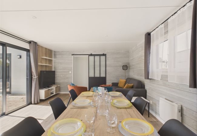 Chalet in Saint-Gilles-Croix-de-Vie - Chalet für 6 Personen mit Gemeinschaftspool Chalet in Saint-Gilles-Croix-de-Vie - Chalet für 6 Personen mit Gemeinschaftspool