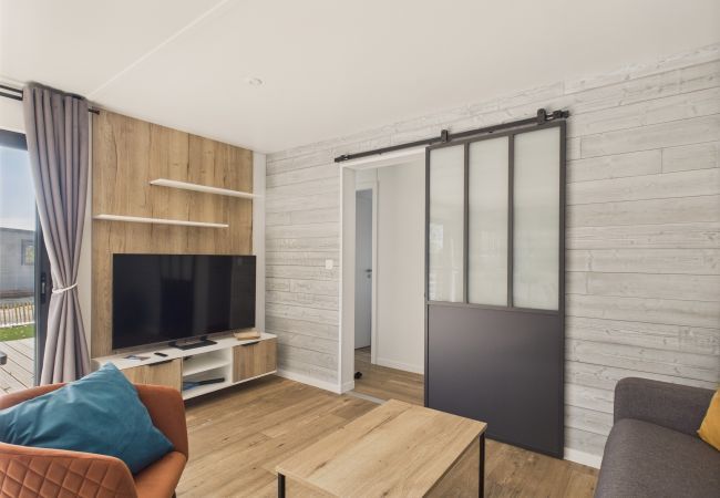 Chalet in Saint-Gilles-Croix-de-Vie - Chalet für 6 Personen mit Gemeinschaftspool Chalet in Saint-Gilles-Croix-de-Vie - Chalet für 6 Personen mit Gemeinschaftspool