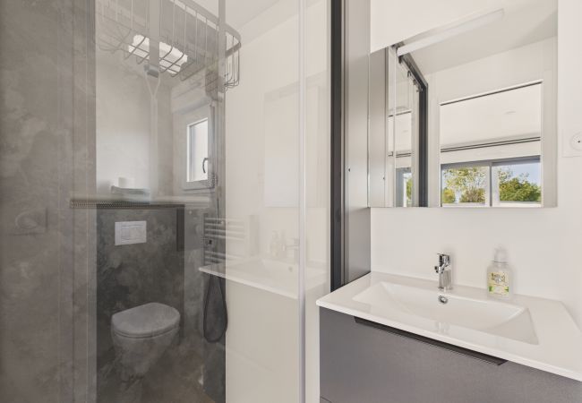 Chalet in Saint-Gilles-Croix-de-Vie - Chalet für 6 Personen mit Gemeinschaftspool Chalet in Saint-Gilles-Croix-de-Vie - Chalet für 6 Personen mit Gemeinschaftspool