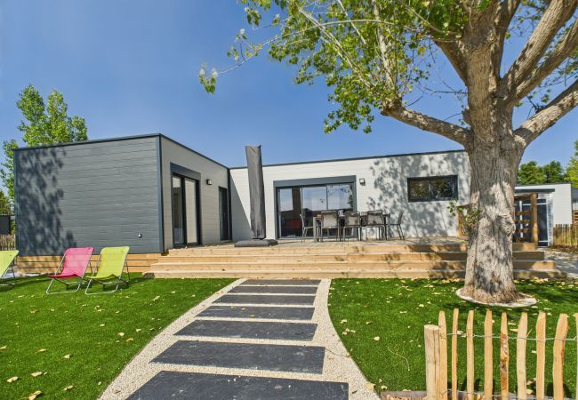 Chalet in Saint-Gilles-Croix-de-Vie - Chalet für 6 Personen mit Gemeinschaftspool Chalet in Saint-Gilles-Croix-de-Vie - Chalet für 6 Personen mit Gemeinschaftspool
